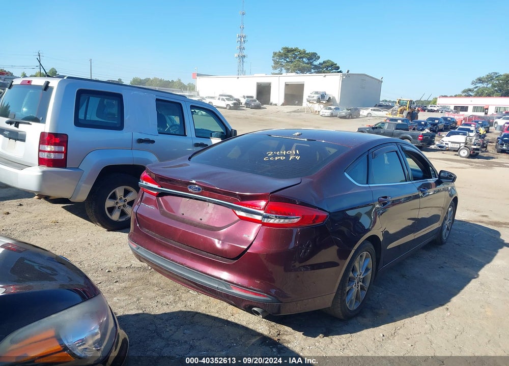 2017 FORD FUSION SE VIN: 3FA6P0H72HR414924