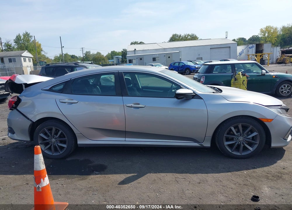 2019 HONDA CIVIC EX VIN: 19XFC1F33KE211194