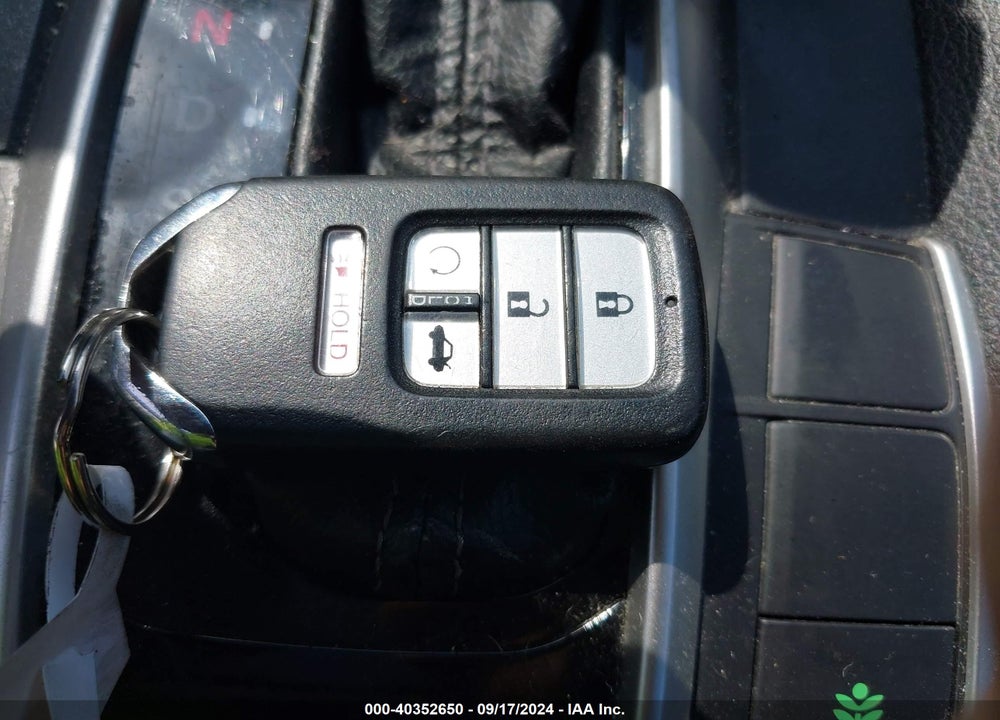 2019 HONDA CIVIC EX VIN: 19XFC1F33KE211194