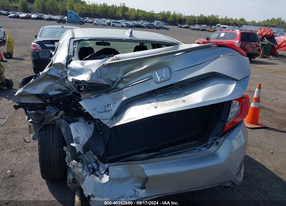 2019 HONDA CIVIC EX VIN: 19XFC1F33KE211194