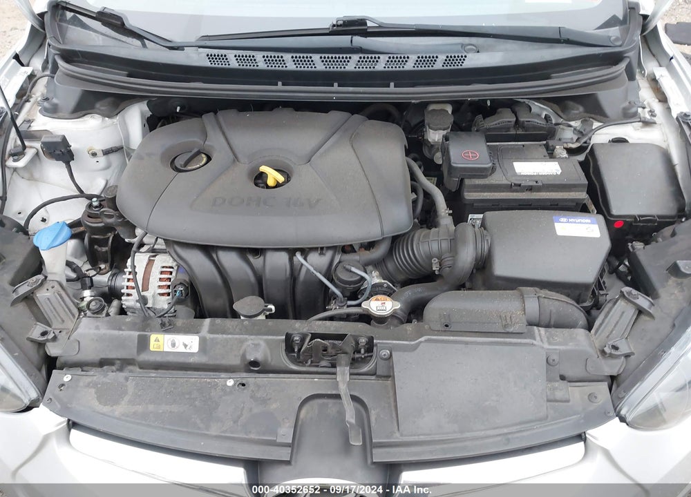 2014 HYUNDAI ELANTRA SE VIN: KMHDH4AE3EU085813