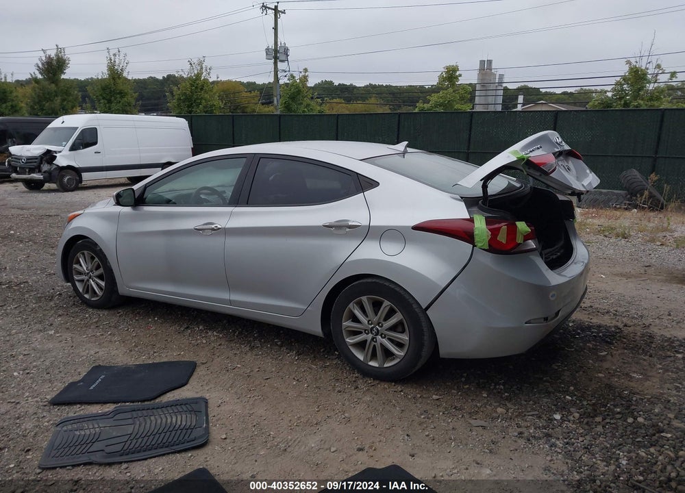 2014 HYUNDAI ELANTRA SE VIN: KMHDH4AE3EU085813