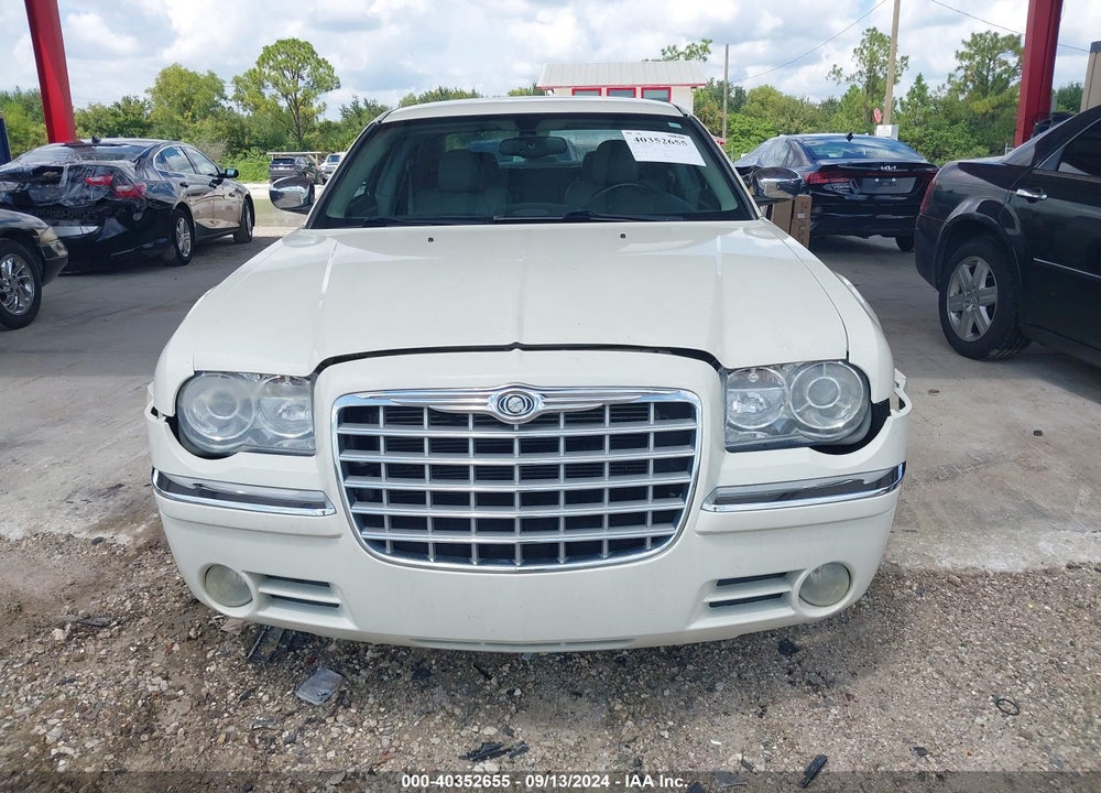 2005 CHRYSLER 300C VIN: 2C3JA63H35H574914