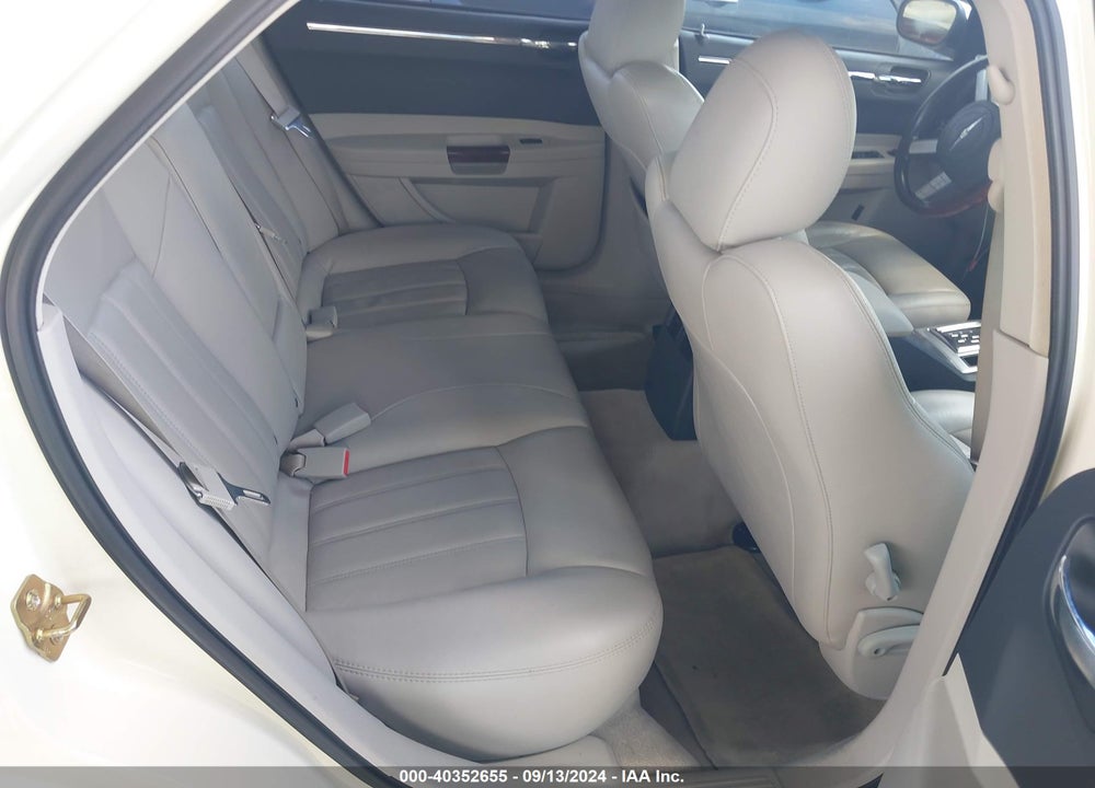 2005 CHRYSLER 300C VIN: 2C3JA63H35H574914