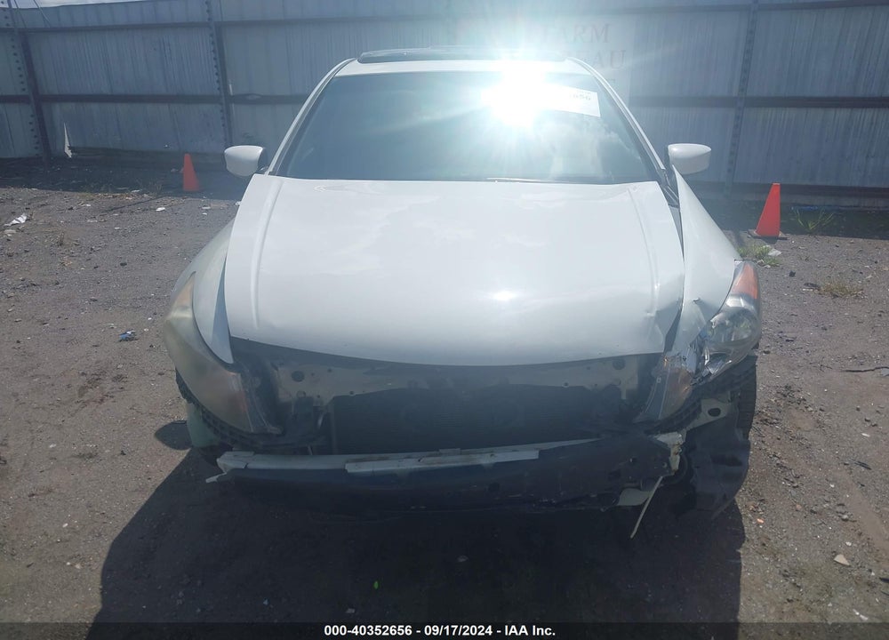 2011 HONDA ACCORD 3.5 EX-L VIN: 1HGCP3F80BA026961