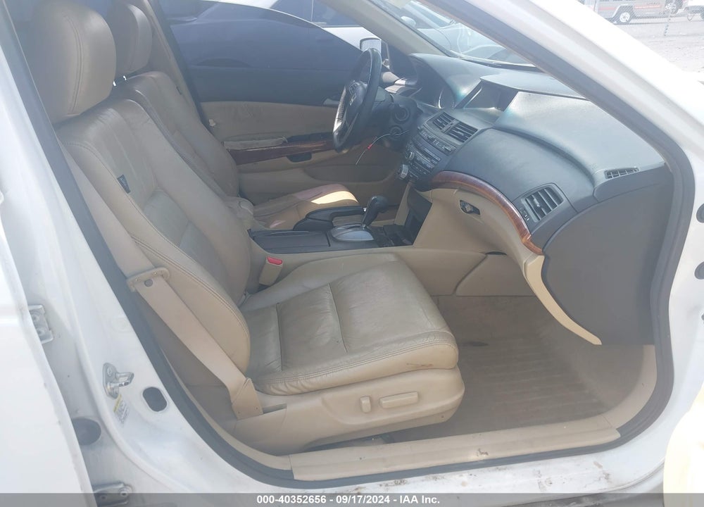 2011 HONDA ACCORD 3.5 EX-L VIN: 1HGCP3F80BA026961