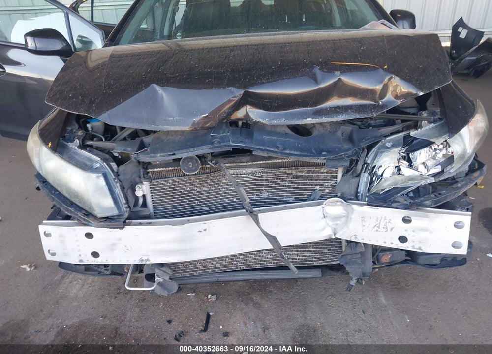 2013 HONDA CIVIC LX VIN: 2HGFB2F58DH524339