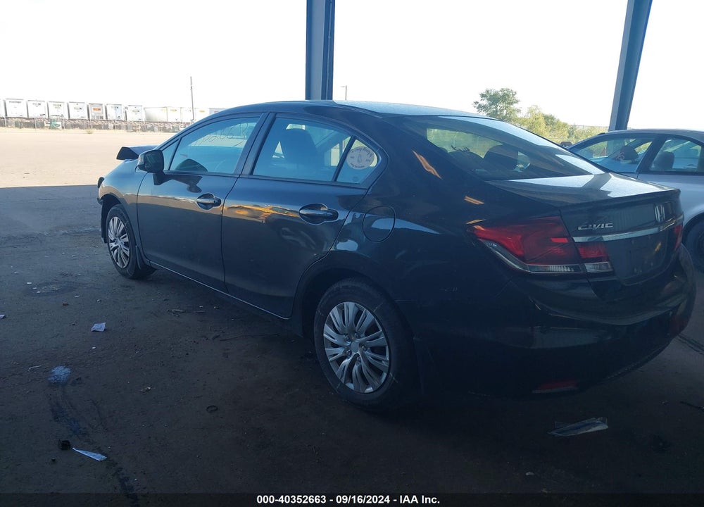 2013 HONDA CIVIC LX VIN: 2HGFB2F58DH524339