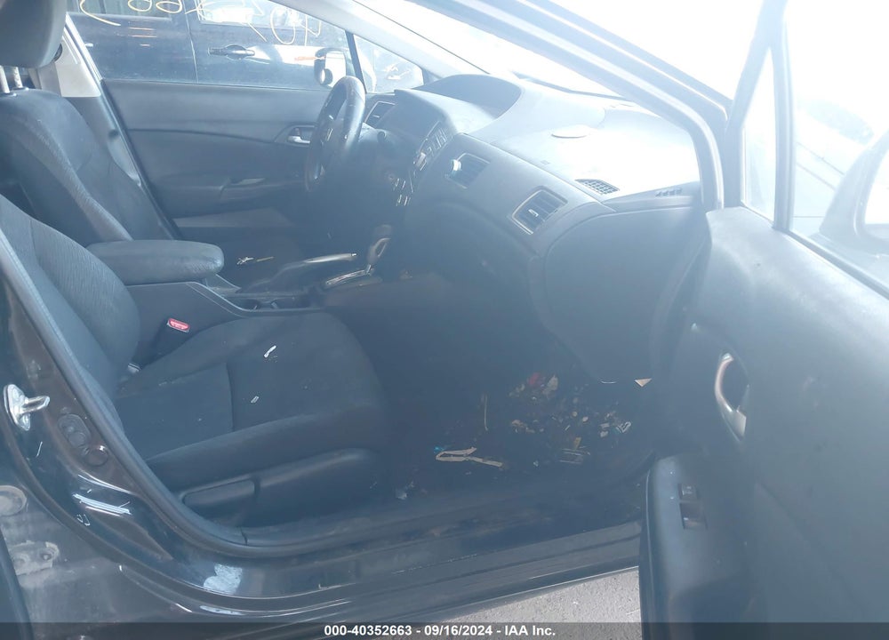 2013 HONDA CIVIC LX VIN: 2HGFB2F58DH524339