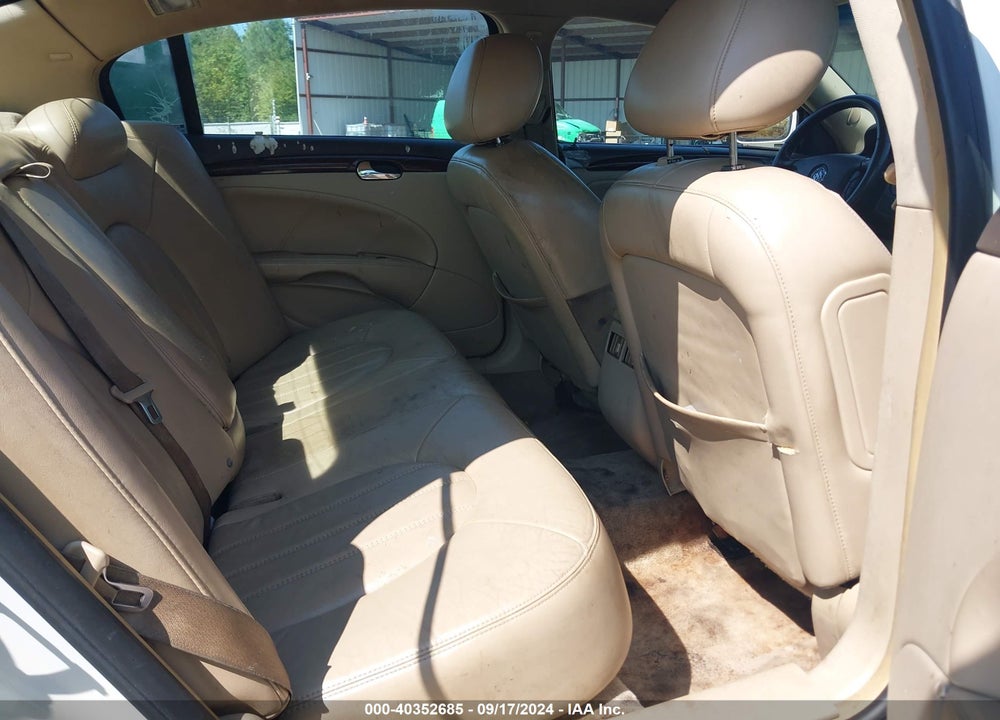 2011 BUICK LUCERNE CXL VIN: 1G4HC5EM5BU130690