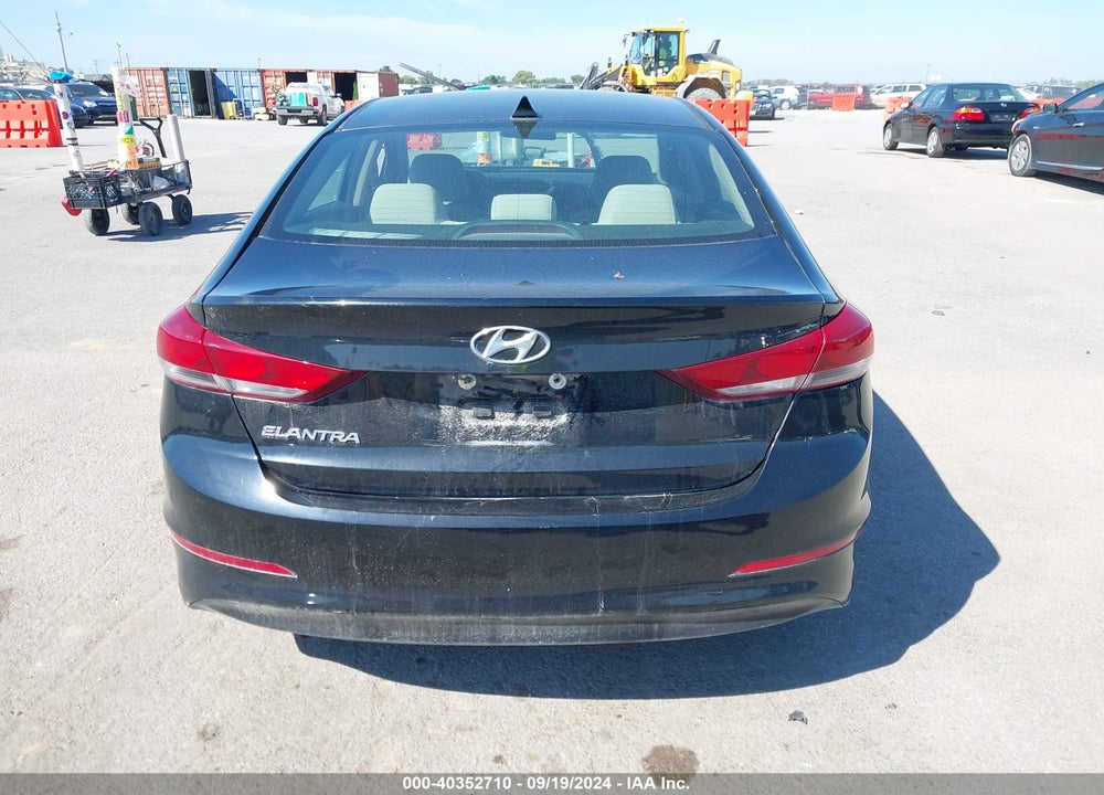 2017 HYUNDAI ELANTRA SE VIN: 5NPD84LF0HH123491