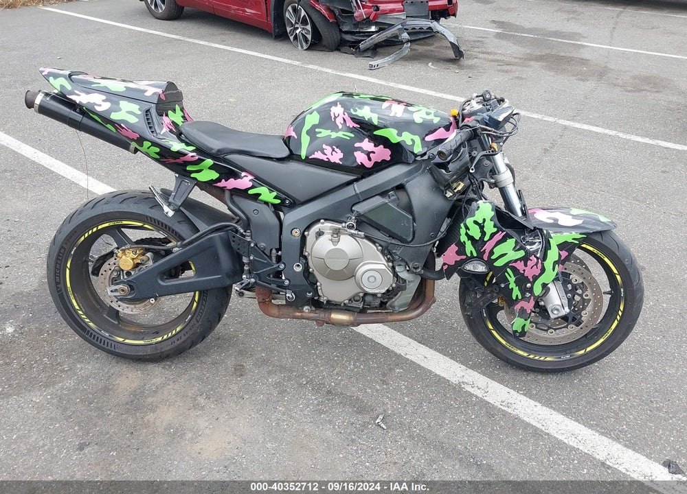 2003 HONDA CBR600 RR VIN: JH2PC37053M009682