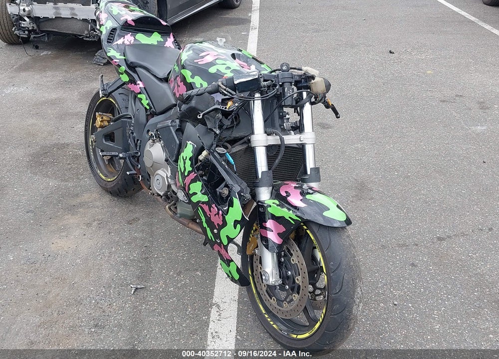 2003 HONDA CBR600 RR VIN: JH2PC37053M009682