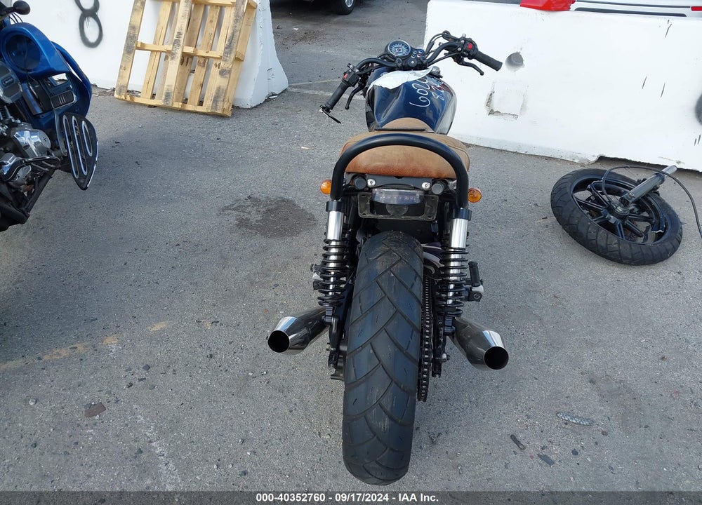 2010 TRIUMPH MOTORCYCLE BONNEVILLE VIN: SMT900K12AT428361
