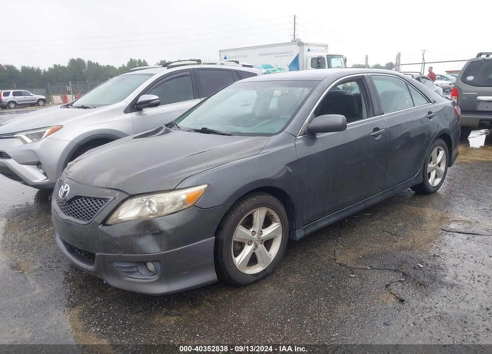 2011 TOYOTA CAMRY SE VIN: 4T1BF3EK8BU717692