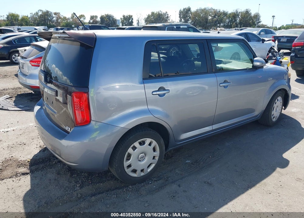 2010 SCION XB VIN: JTLZE4FE7A1118050