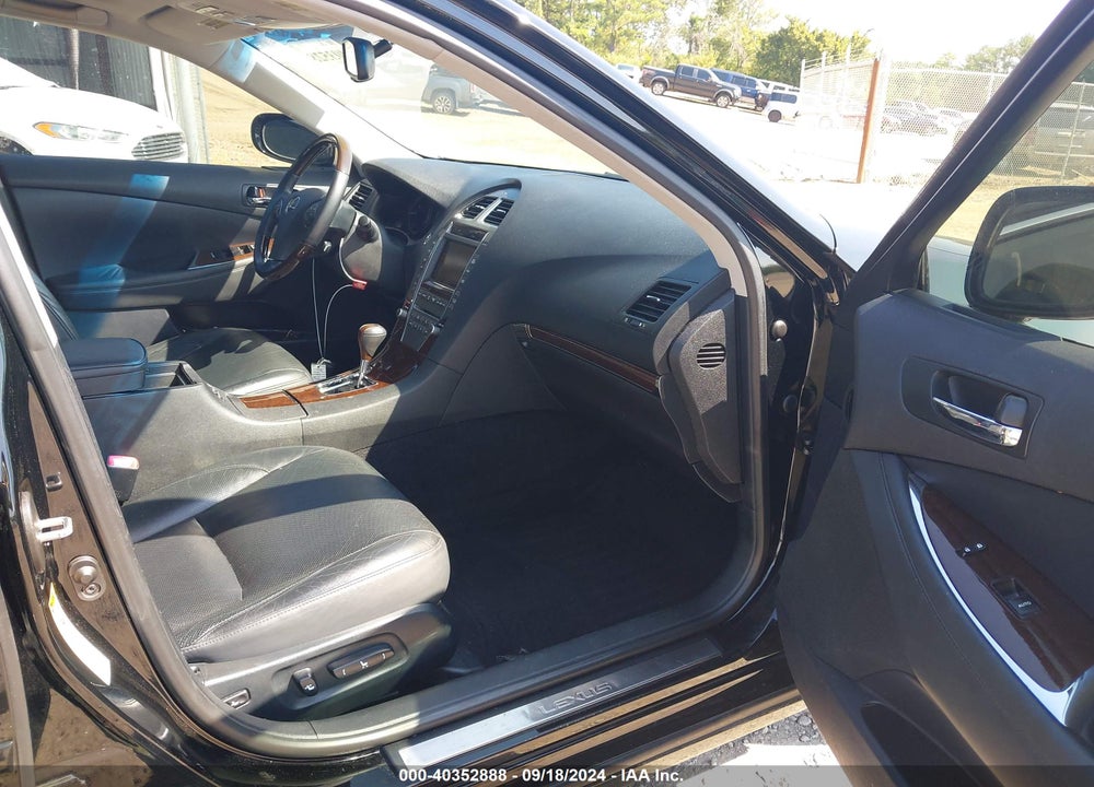 2011 LEXUS ES 350 VIN: JTHBK1EG7B2471549