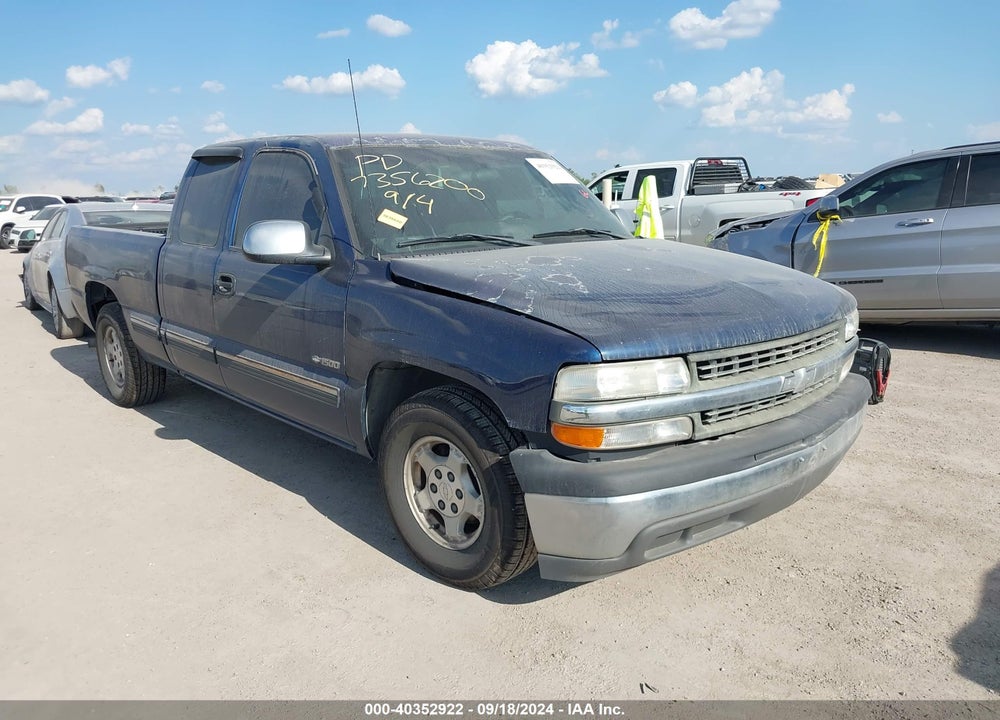 2002 CHEVROLET SILVERADO 1500 LS VIN: 2GCEC19TX21118550