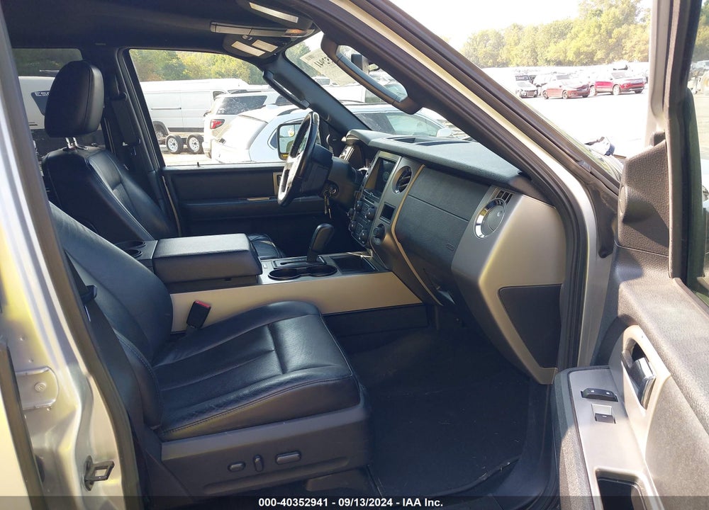 2016 FORD EXPEDITION XLT VIN: 1FMJU1JTXGEF54100