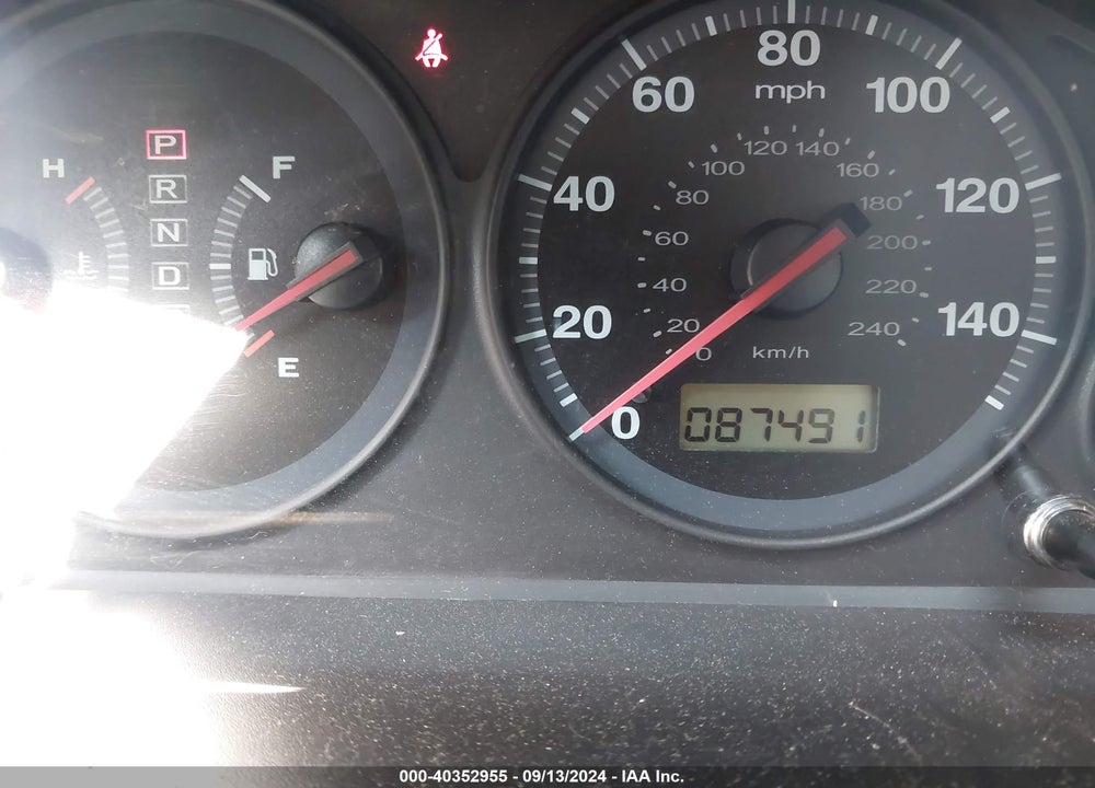 2005 HONDA CIVIC VP VIN: 1HGES16315L005092