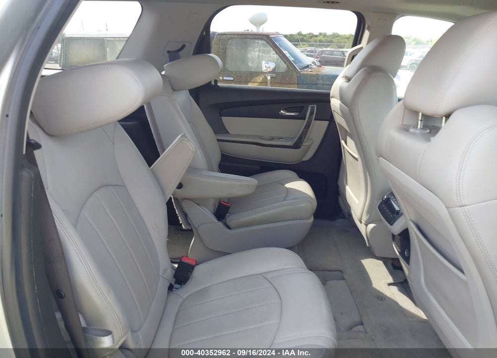 2012 GMC ACADIA DENALI VIN: 1GKKVTED3CJ195649