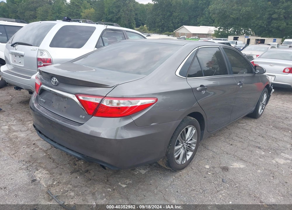 2015 TOYOTA CAMRY SE VIN: 4T1BF1FKXFU894673