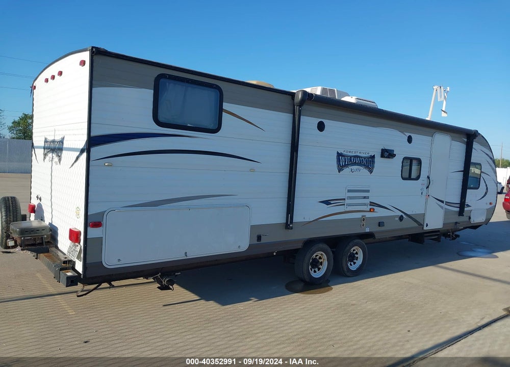 2017 FORETRAVEL MOTORHOME MOTORHOME VIN: 4X4TWDD22H7354209
