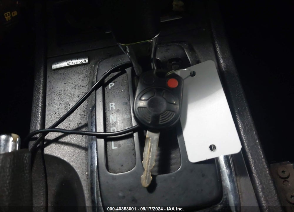 2009 FORD FUSION SE VIN: 3FAHP07ZX9R166211