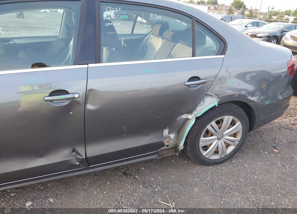 2017 VOLKSWAGEN JETTA 1.4T S VIN: 3VW2B7AJ9HM331524