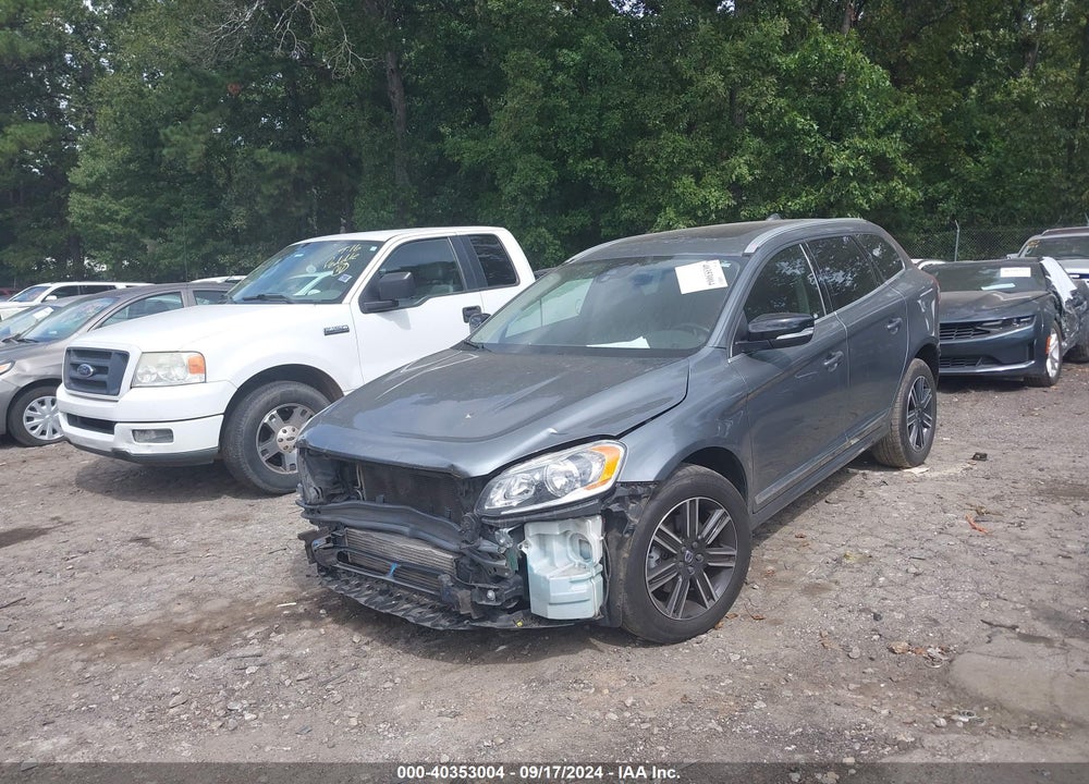 2017 VOLVO XC60 T5 DYNAMIC VIN: YV440MDR8H2034315