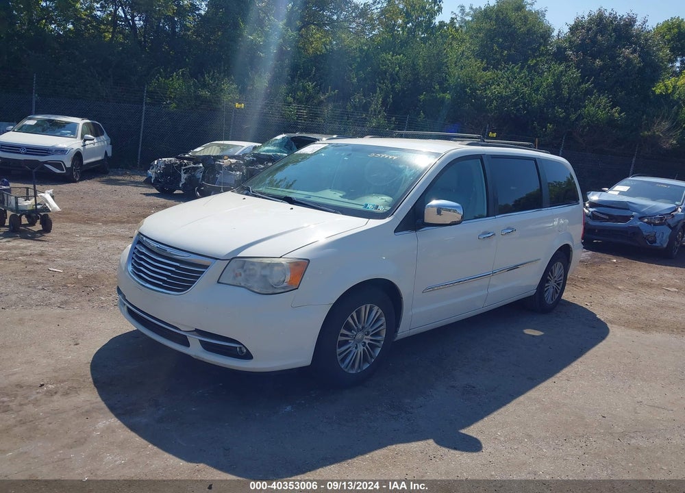 2013 CHRYSLER TOWN & COUNTRY TOURING-L VIN: 2C4RC1CG0DR559444