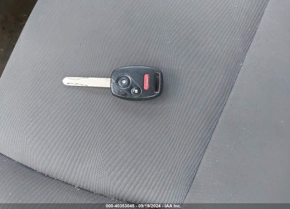 2011 HONDA CR-V LX VIN: 5J6RE3H36BL041513