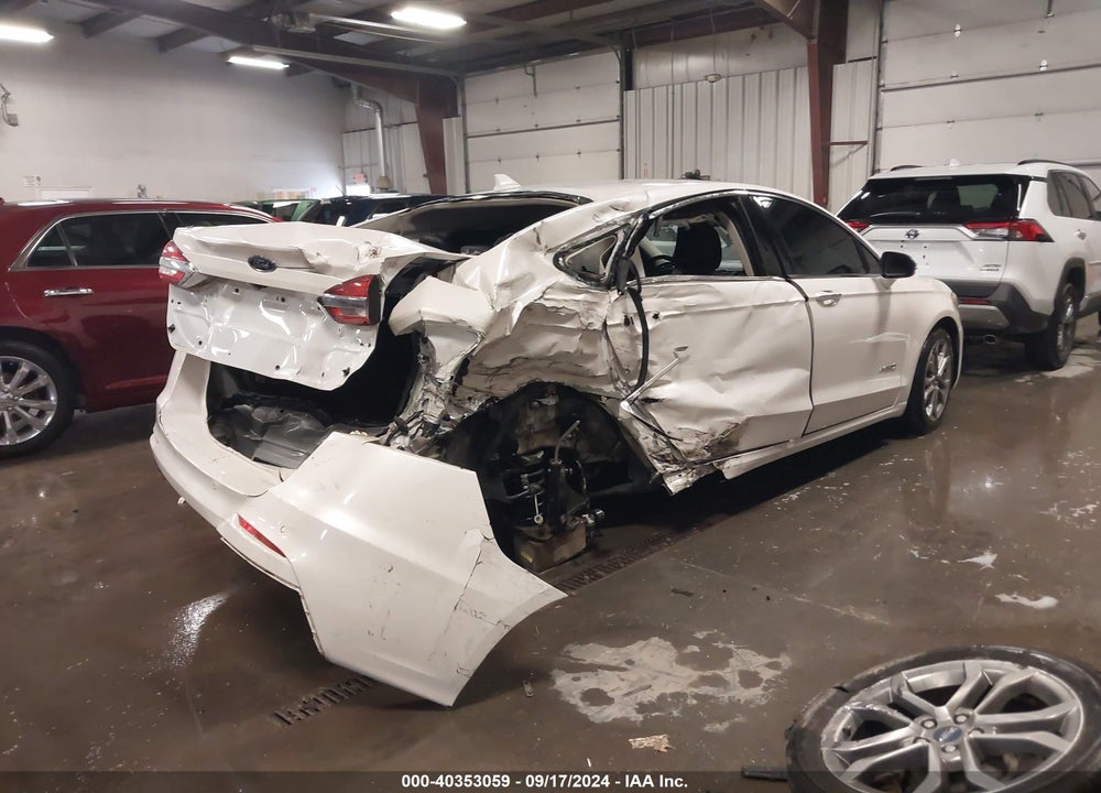 2019 FORD FUSION HYBRID TITANIUM VIN: 3FA6P0RU1KR103271