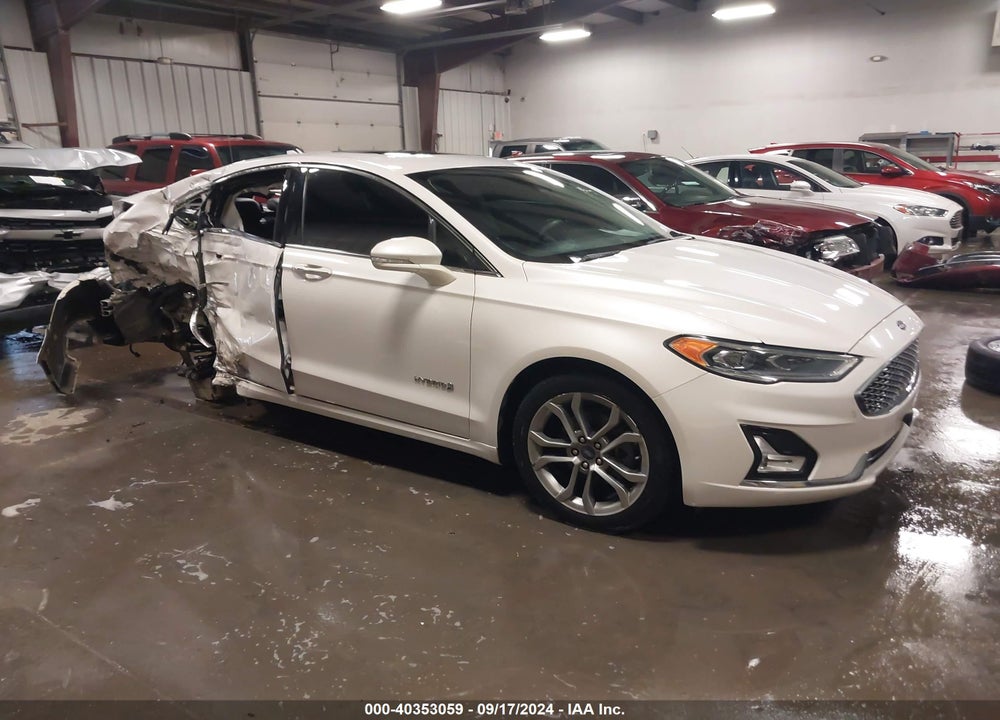 2019 FORD FUSION HYBRID TITANIUM VIN: 3FA6P0RU1KR103271