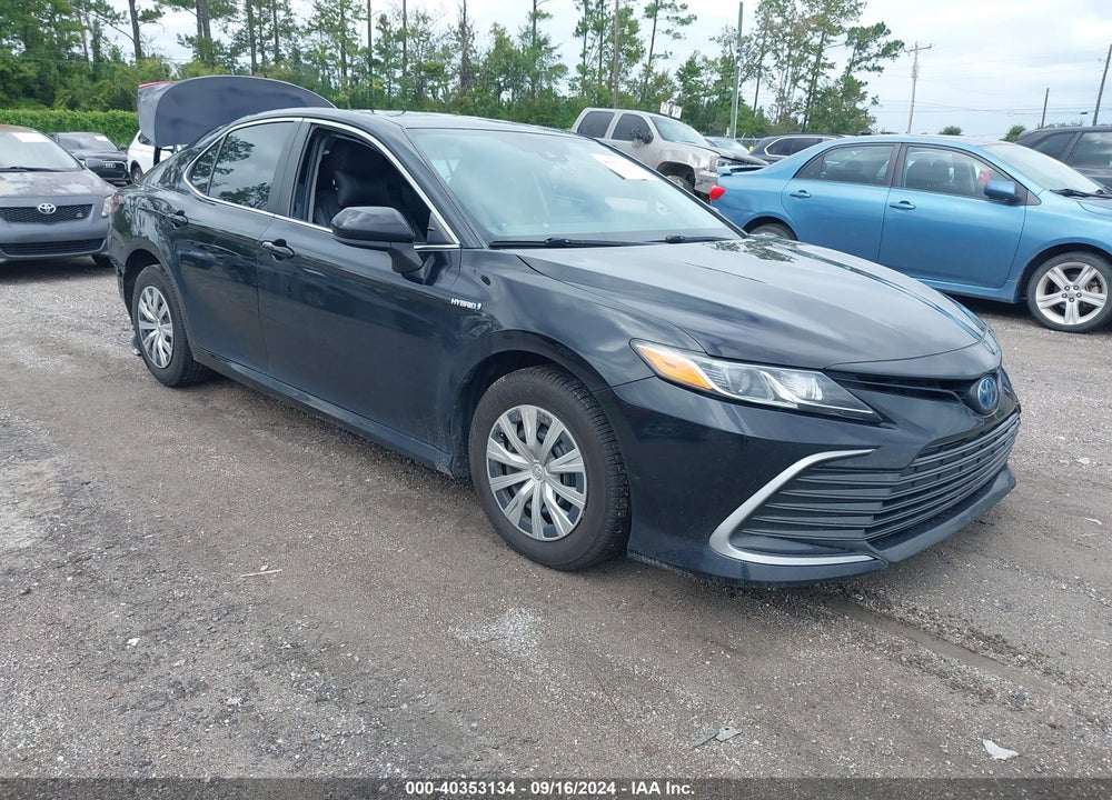2021 TOYOTA CAMRY LE HYBRID VIN: 4T1C31AK9MU563584