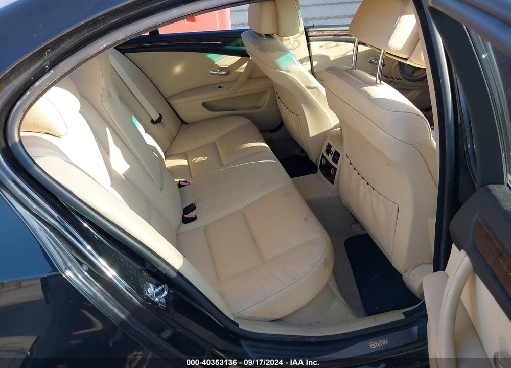 2008 BMW 528I VIN: WBANU53528C115592