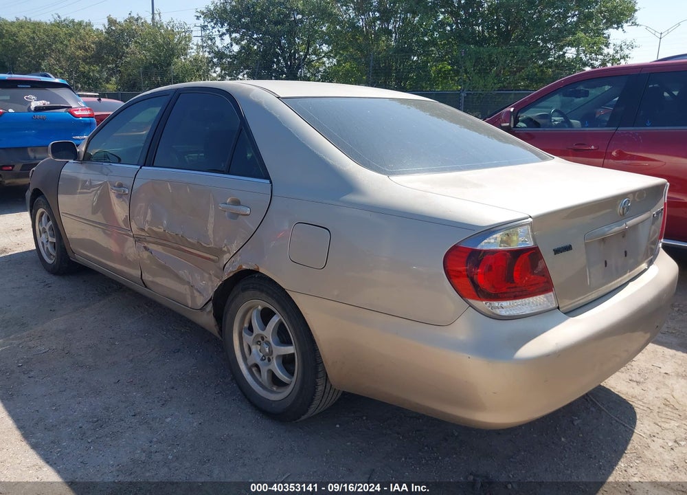 2005 TOYOTA CAMRY SE VIN: 4T1BE32KX5U968242