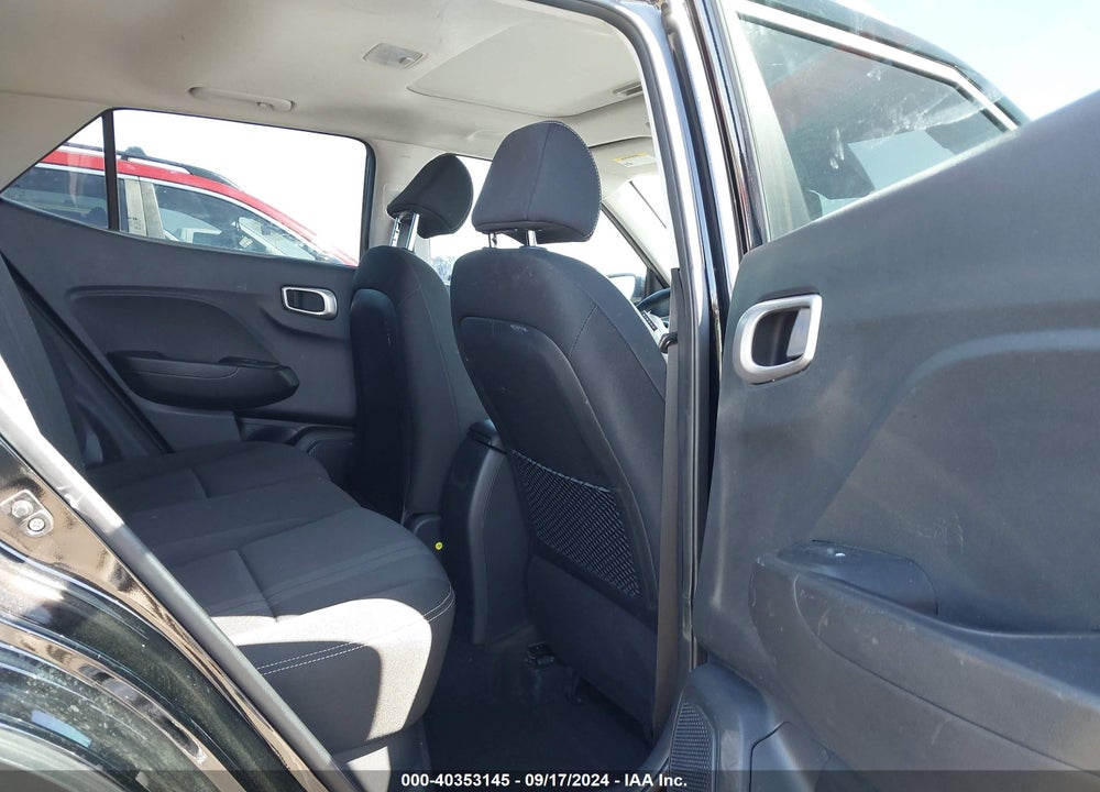 2023 HYUNDAI VENUE SEL VIN: KMHRC8A39PU248297