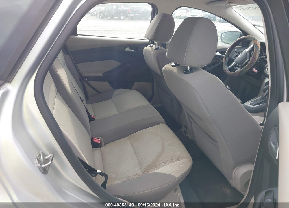 2013 FORD FOCUS SE VIN: 1FADP3K2XDL330932