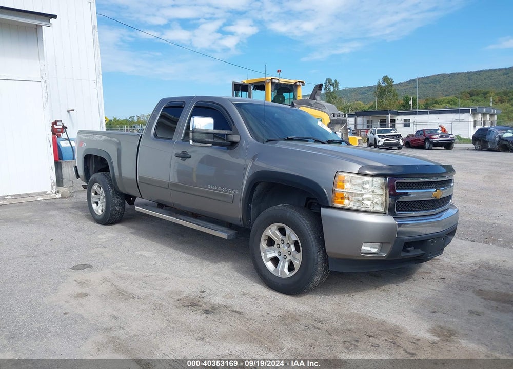 2007 CHEVROLET SILVERADO 1500 LT1 VIN: 2GCEK19J171594825