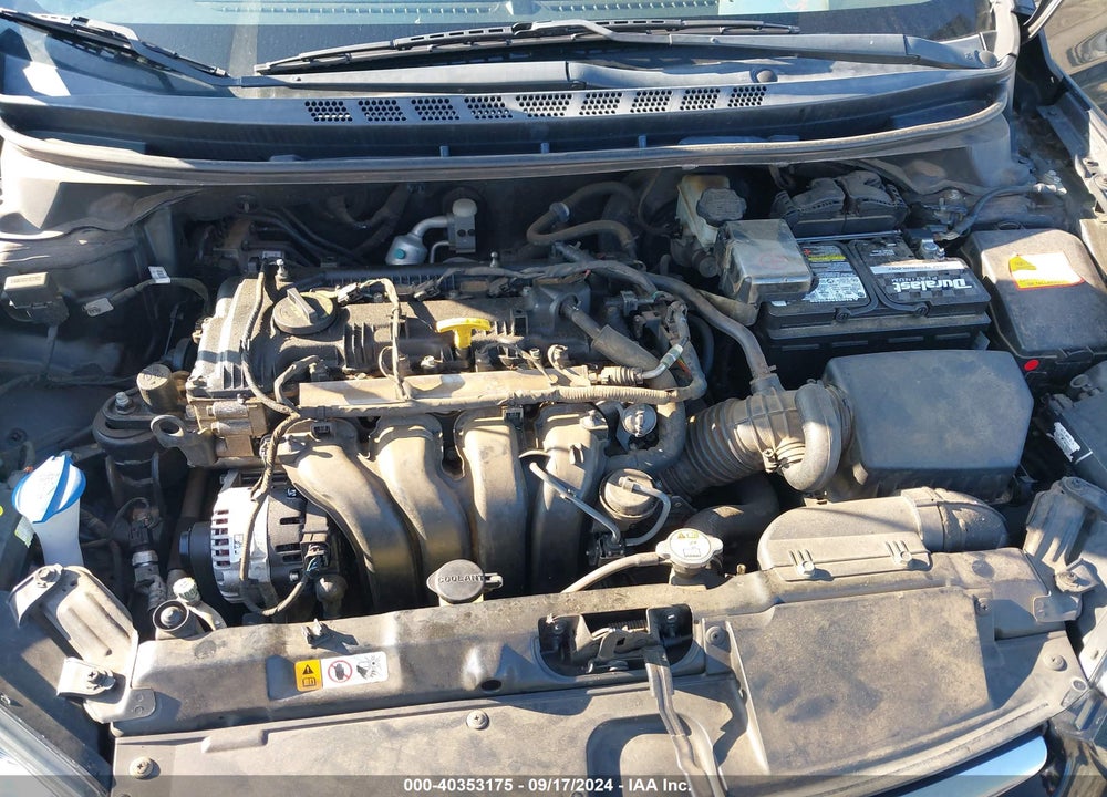 2014 HYUNDAI ELANTRA SE VIN: 5NPDH4AE5EH531443