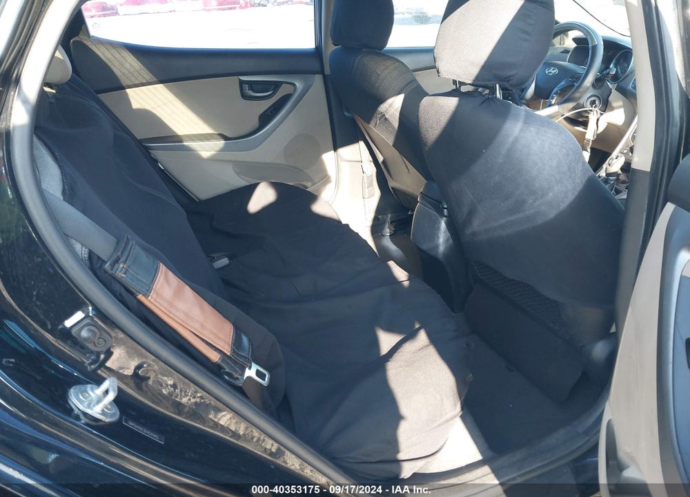 2014 HYUNDAI ELANTRA SE VIN: 5NPDH4AE5EH531443