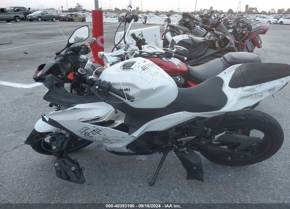 2020 KAWASAKI EX400 VIN: JKAEXKH12LDA69759