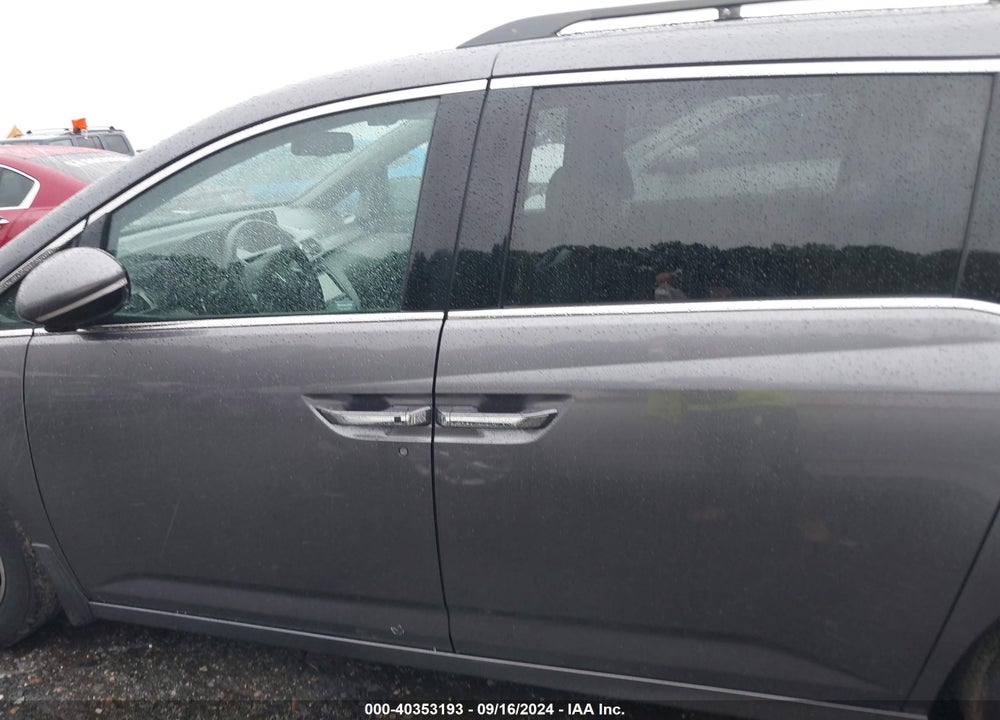 2015 HONDA ODYSSEY TOURING/TOURING ELITE VIN: 5FNRL5H90FB040068