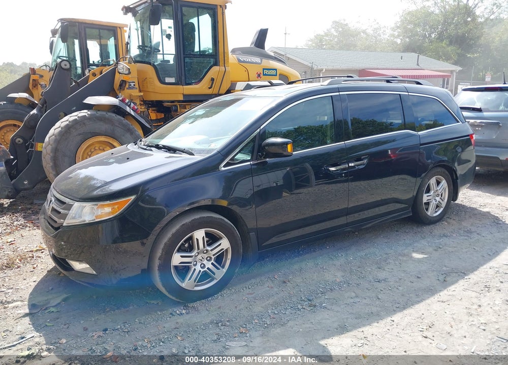 2011 HONDA ODYSSEY TOURING/TOURING ELITE VIN: 5FNRL5H90BB082489