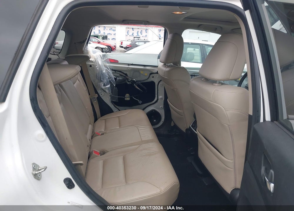 2015 HONDA CR-V TOURING VIN: 5J6RM3H96FL000537