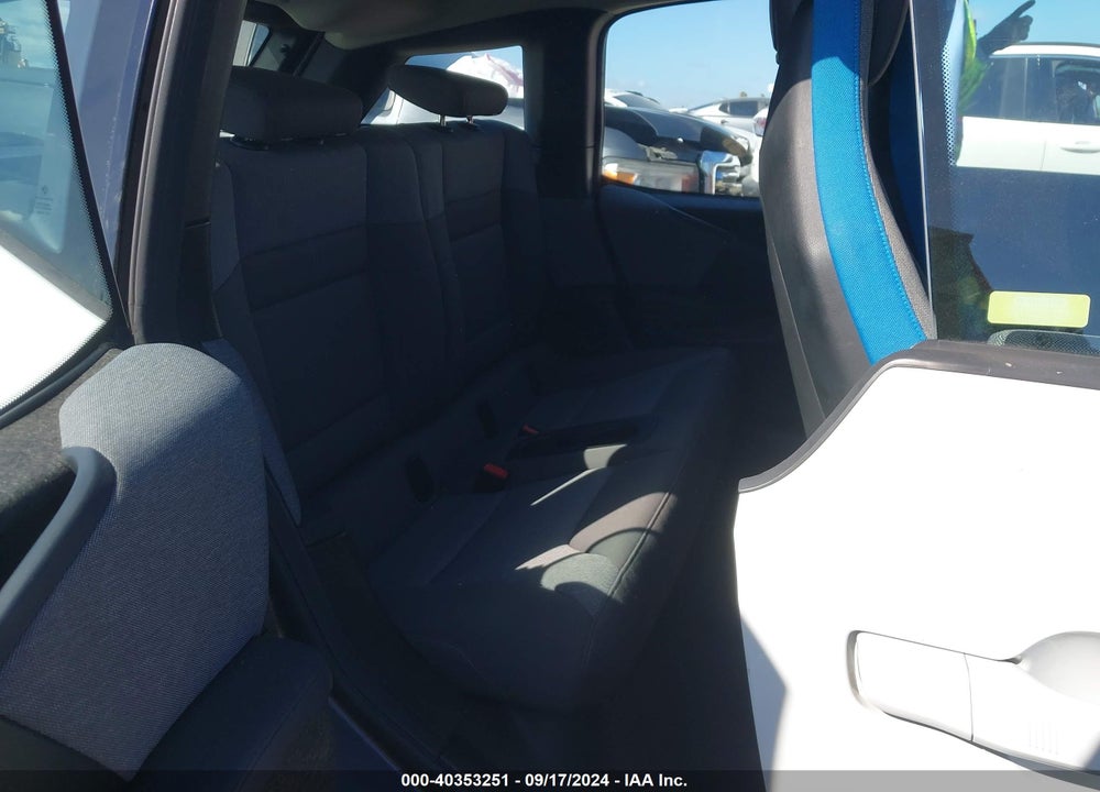 2017 BMW I3 94 AH W/RANGE EXTENDER VIN: WBY1Z8C37HV894414