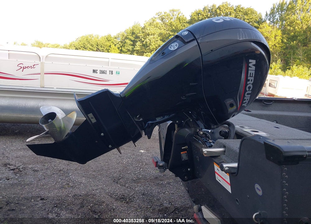 2022 LUND OTHER VIN: LBBKJ559E222