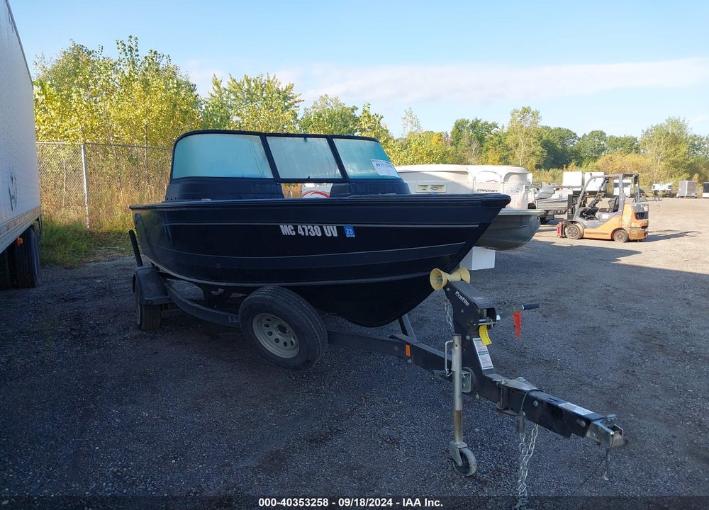 2022 LUND OTHER VIN: LBBKJ559E222
