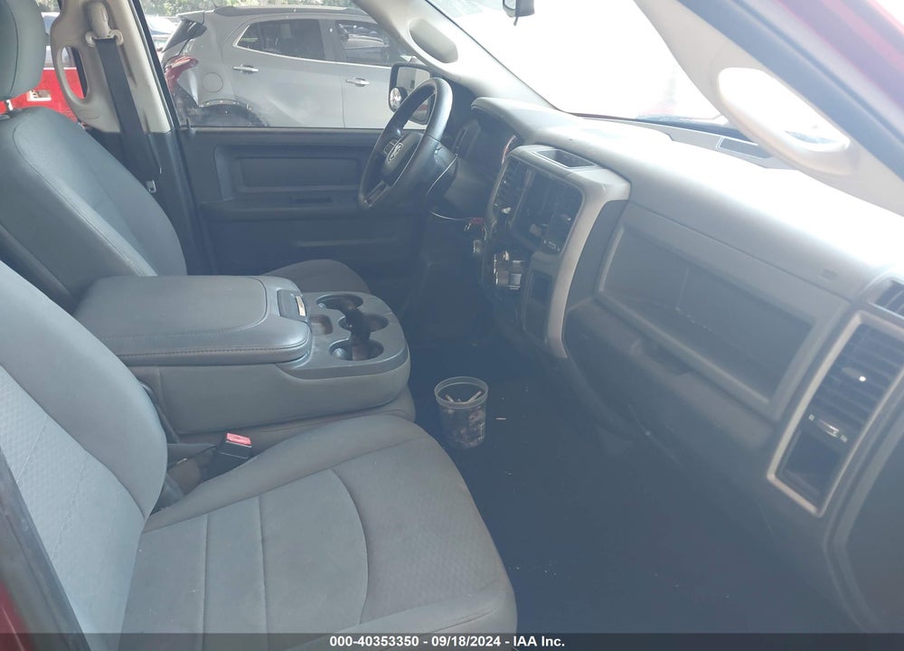 2015 RAM 1500 EXPRESS VIN: 1C6RR6FG6FS542163